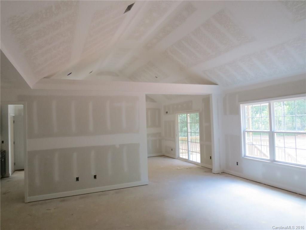 6107 Chandler Road Clover, SC 29710 - Photo 9 of 9 Gallery Image 9