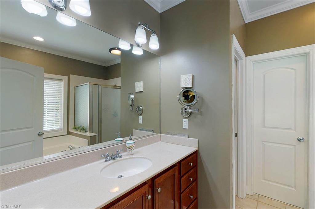 434 Rabbit Farm Trail Advance, NC 27006 - Photo 13 of 39 Master bath with garden tub, separate shower and private toilet closet.