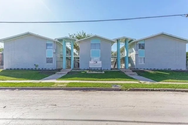 $700 | 4606 Monarch Street, Unit 105, Dallas, TX 75204