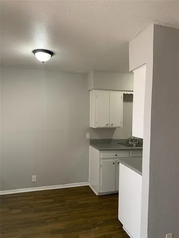 $700 | 4606 Monarch Street, Unit 105, Dallas, TX 75204