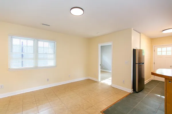 $2,500 | 87 America Street, Unit B, Charleston, SC 29403