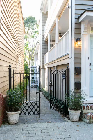 $2,500 | 87 America Street, Unit B, Charleston, SC 29403