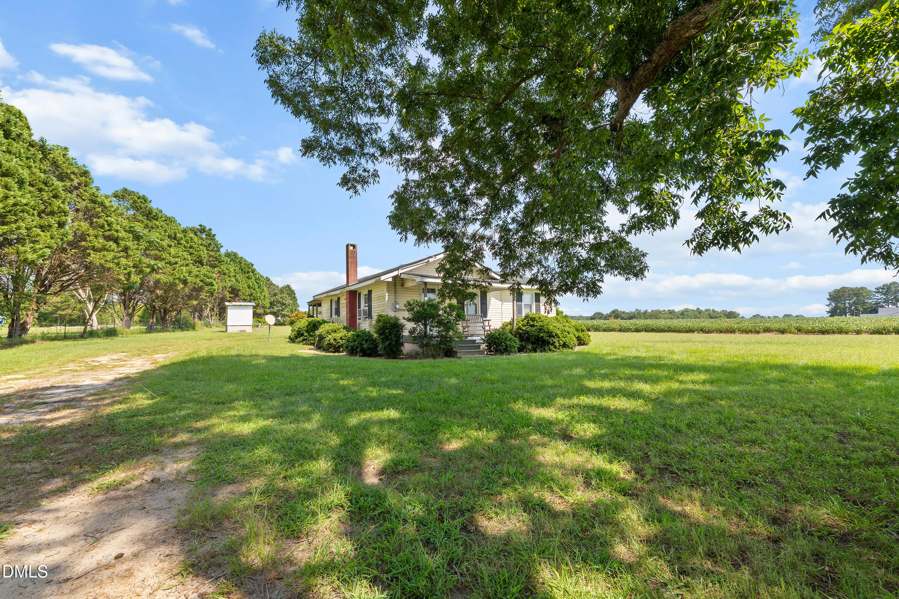 2164 Benson Hardee Road Benson, NC 27504 - Photo 5 of 35 04-2164 Benson Hardee Rd_6090