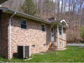 4307 Coeburn Road Clintwood, VA 24228 - Photo 1 of 14 Front View