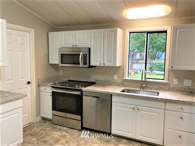 40924 Wallace Falls Loop Road Gold Bar, WA 98251 - Photo 3 of 12 Gallery Image 3