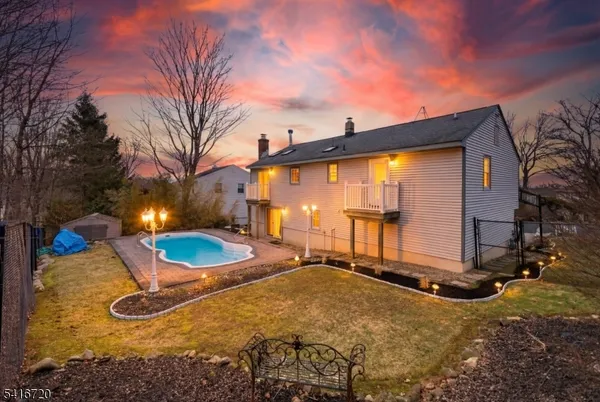 $574,999 | 4 Shelley Court, Sparta, NJ 07871
