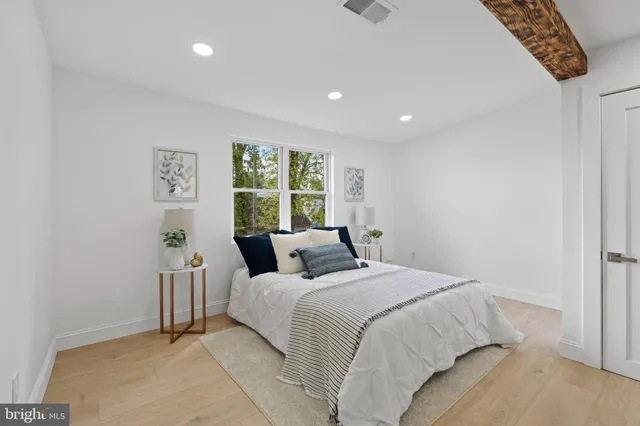 $599,900 | 924 Bethlehem Pike, Colmar, PA 18915