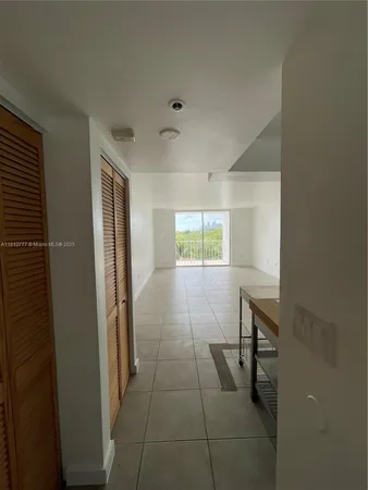 $250,000 | 700 Northeast 63rd Street, Unit D606, Miami, FL 33138