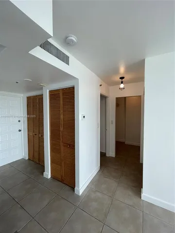 $250,000 | 700 Northeast 63rd Street, Unit D606, Miami, FL 33138