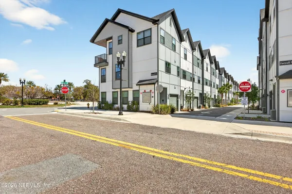 $2,200 | 1093 Farwell Street, Jacksonville, FL 32204