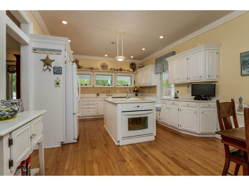 1 Ocean Rise Drive Westerly, RI 02891 - Photo 7 of 22 Kitchen.