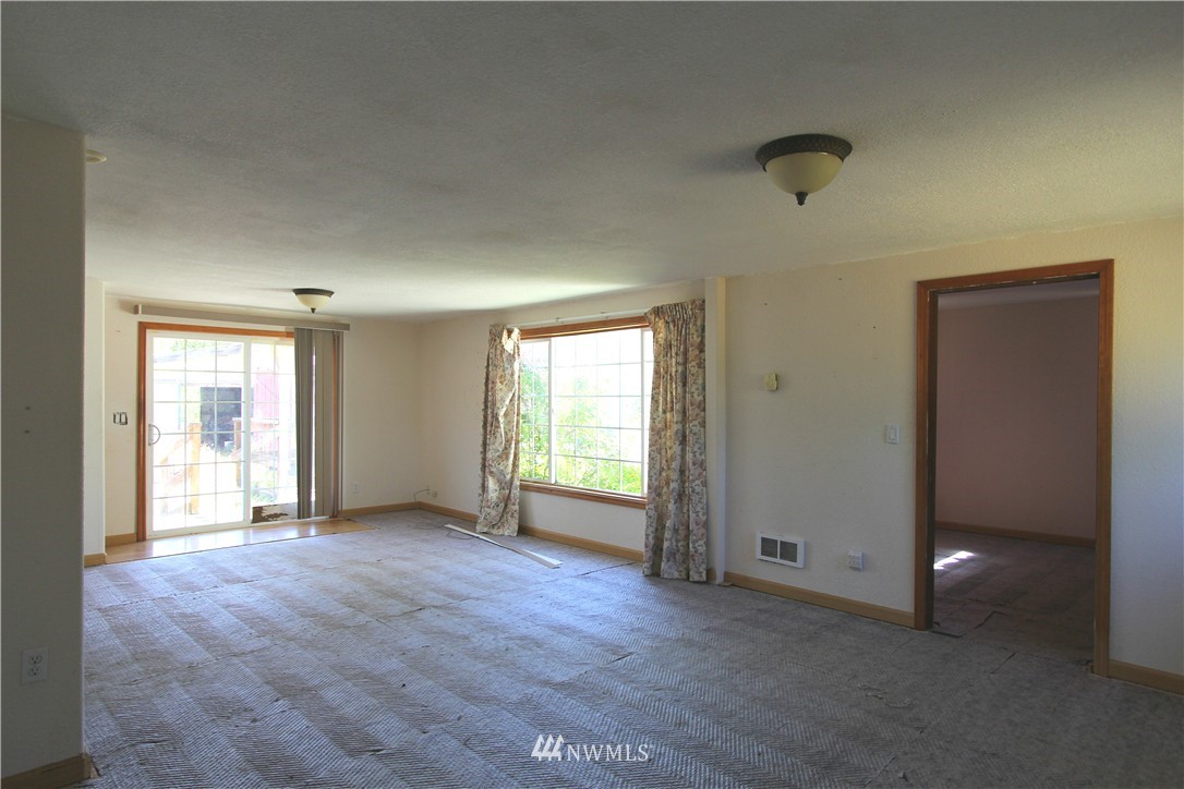 164 Bowes Road Hoquiam, WA 98550 - Photo 5 of 17 Gallery Image 5