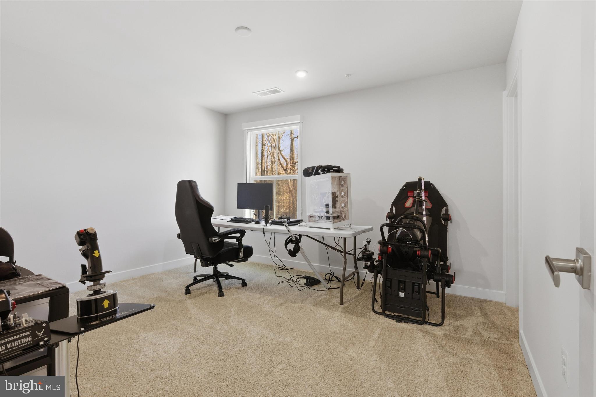 1321 Upper Patuxent Ridge Road Odenton, MD 21113 - Photo 29 of 82 a view of a workspace with furniture