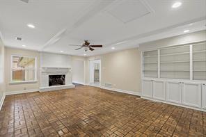 14722 Overview Drive Dallas, TX 75254 - Photo 4 of 40