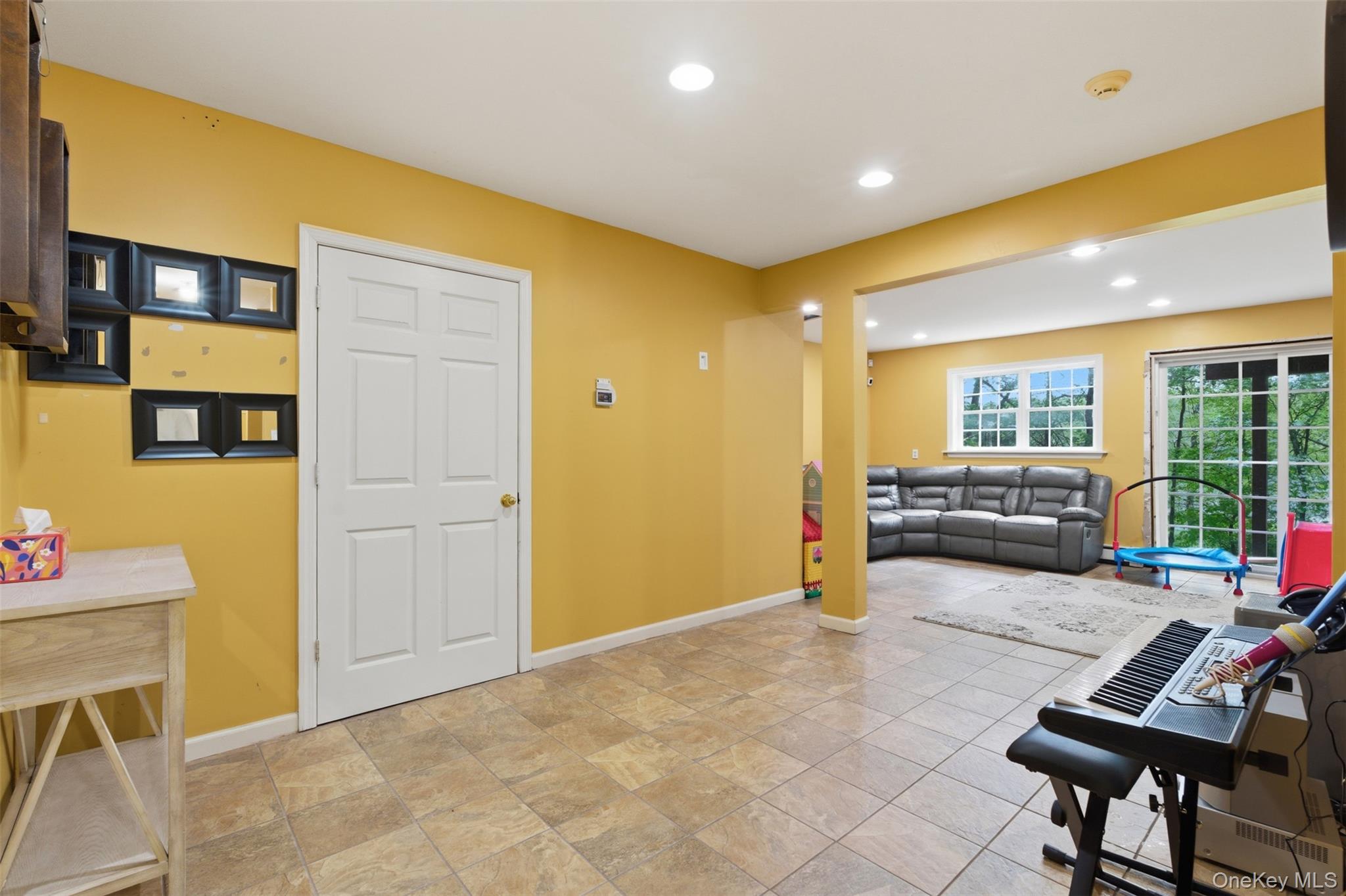 105 Hempstead Road Spring Valley, NY 10977 - Photo 35 of 40
