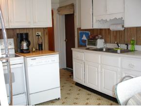 40 Burnham Avenue Rutland, VT 05701 - Photo 5 of 12