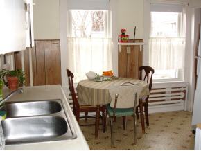 40 Burnham Avenue Rutland, VT 05701 - Photo 6 of 12