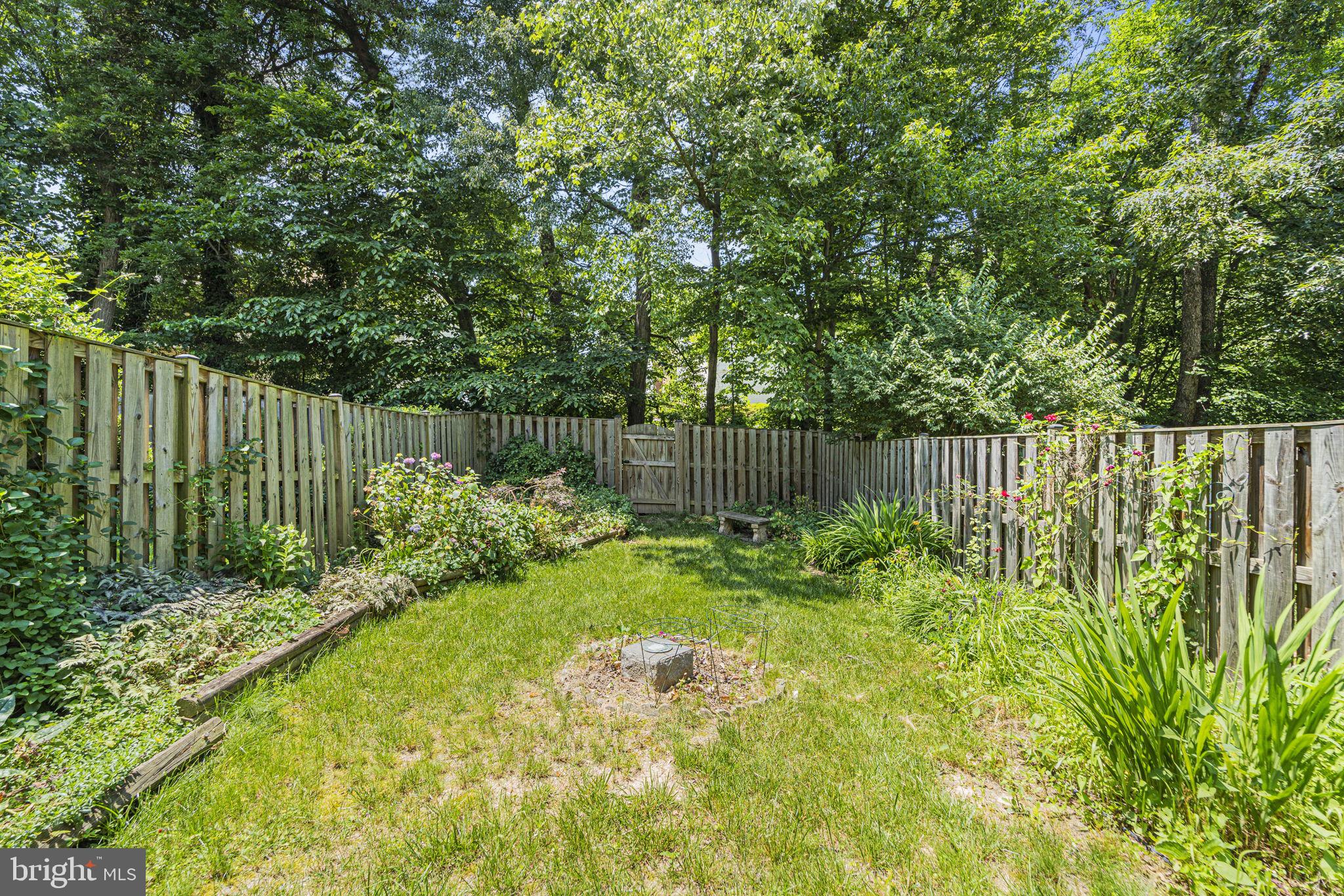 7946 Forest Path Way Springfield, VA 22153 - Photo 33 of 41 Gallery Image 33