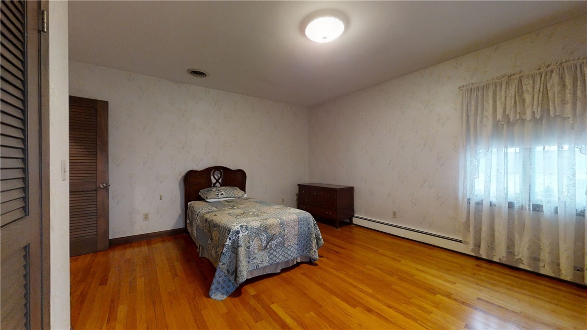 11 Neutaconkanut Road Johnston, RI 02919 - Photo 24 of 37