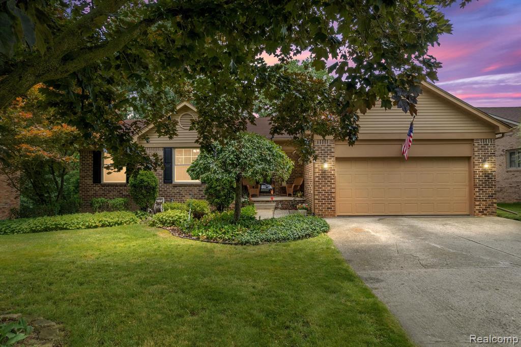 719 Ten Point Drive Rochester Hills, MI 48309 - Photo 8 of 43