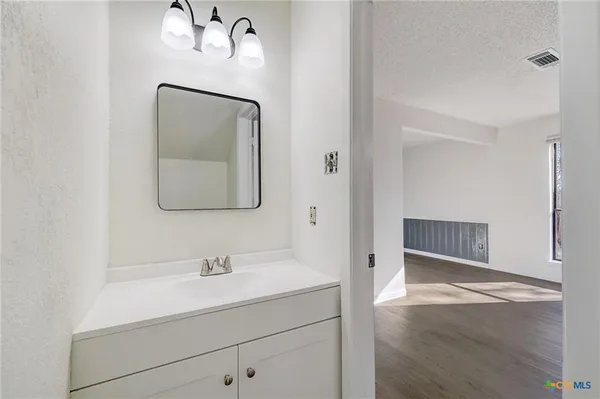 $420,000 | 3413 Victoria Circle, Killeen, TX 76543