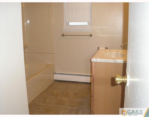 66 Fox Road, Unit 7B Edison, NJ 08817 - Photo 6 of 8 Gallery Image 6