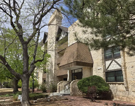 $285,000 | 7255 East Quincy Avenue, Unit 105, Denver, CO 80237
