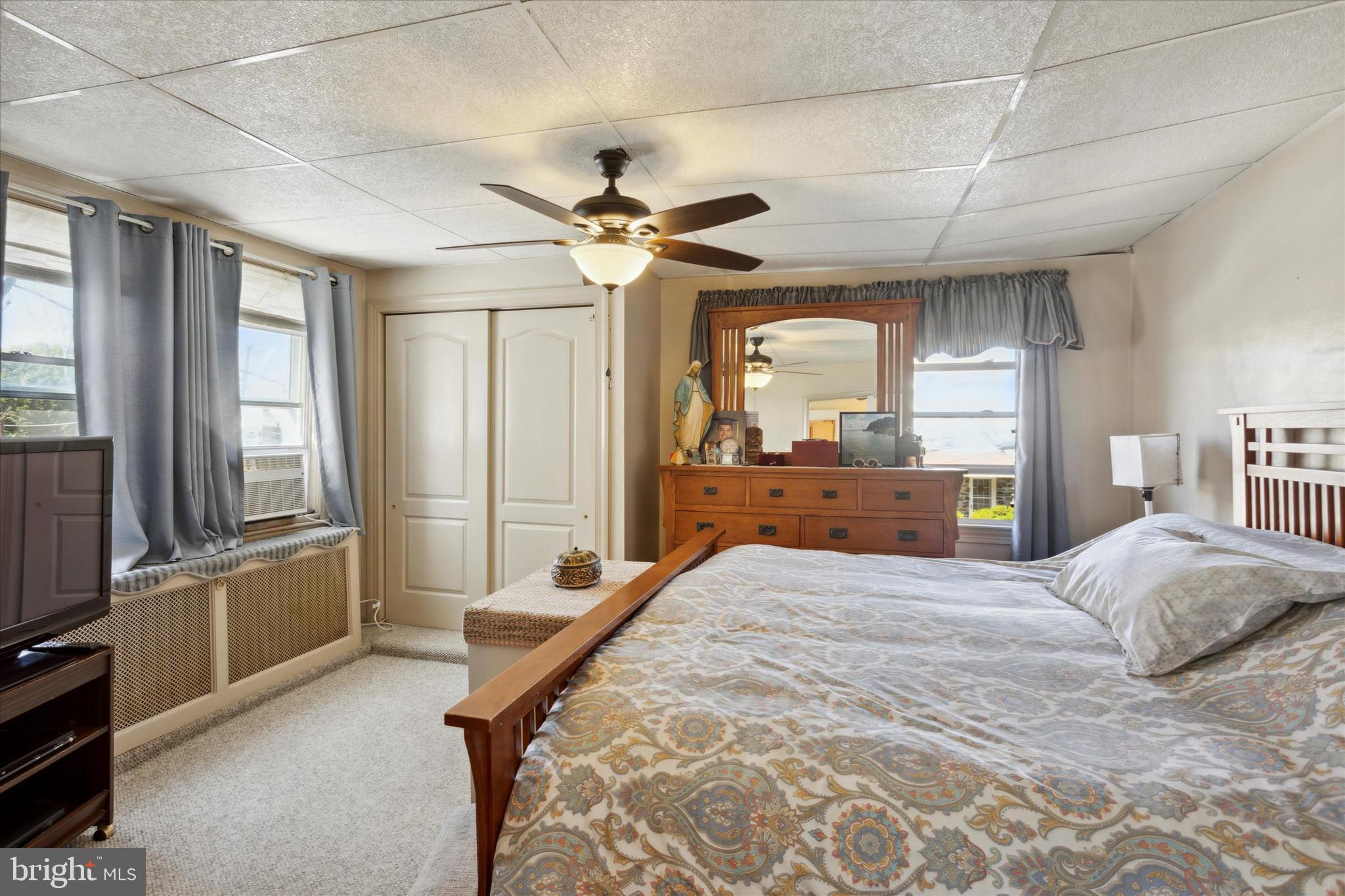 5 Oakley Road Upper Darby, PA 19082 - Photo 19 of 25 Bedroom 1