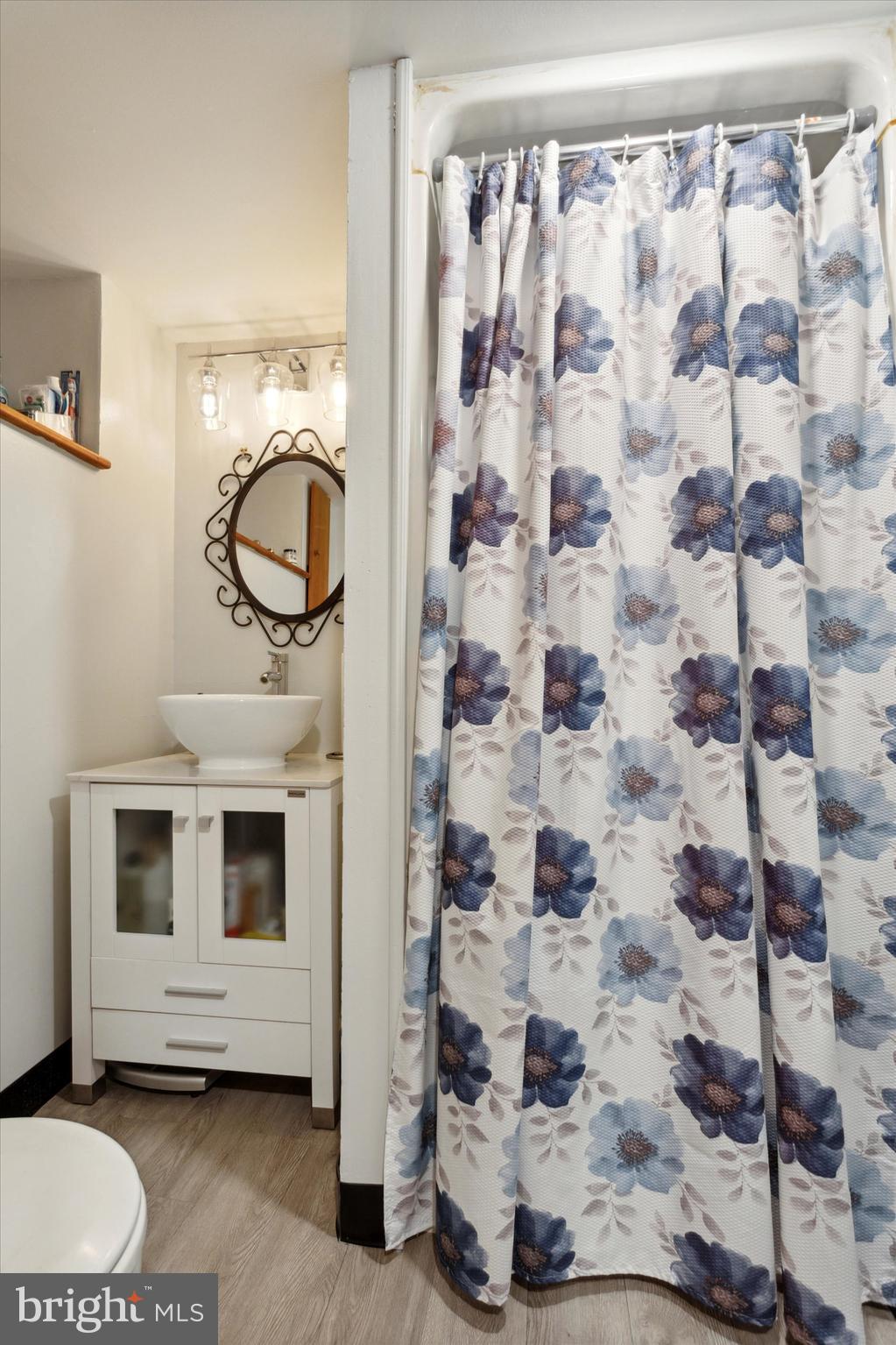 5 Oakley Road Upper Darby, PA 19082 - Photo 24 of 25