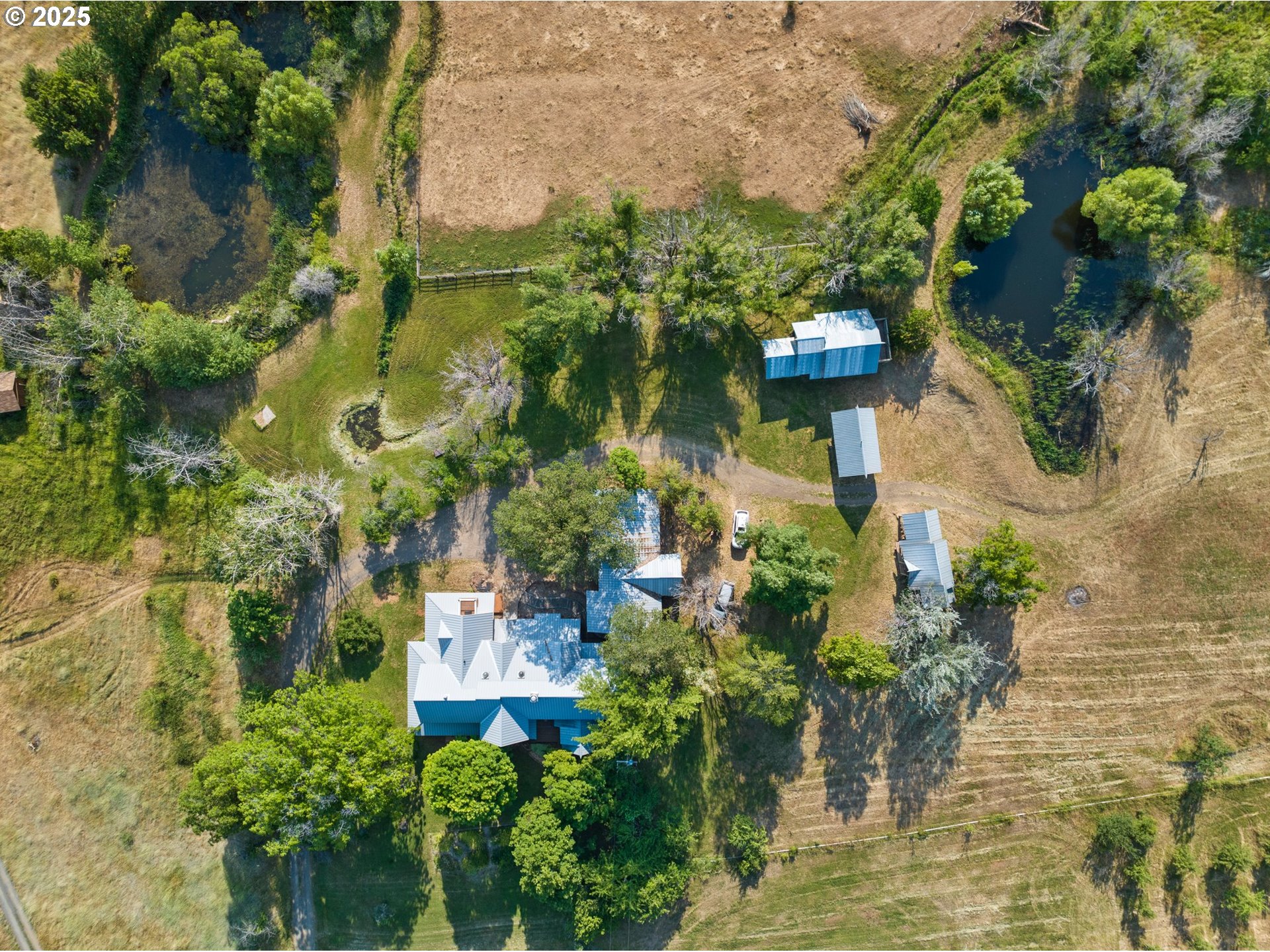 48212 Clear Creek Road Halfway, OR 97834 - Photo 46 of 47 an aerial view of a house with a yard