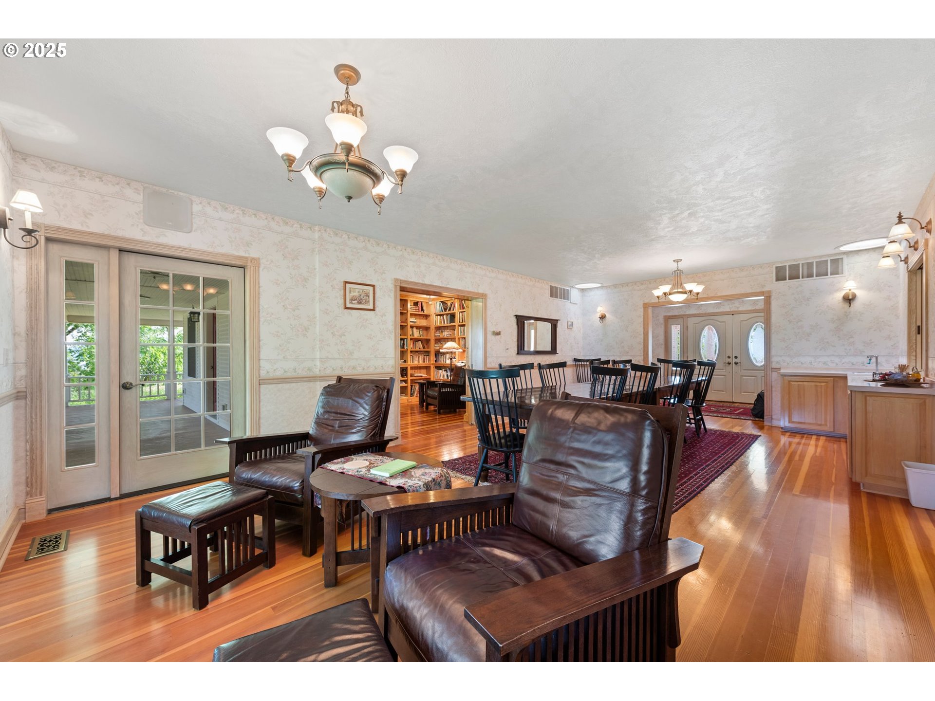 48212 Clear Creek Road Halfway, OR 97834 - Photo 9 of 47 a living room with furniture and a wooden floor