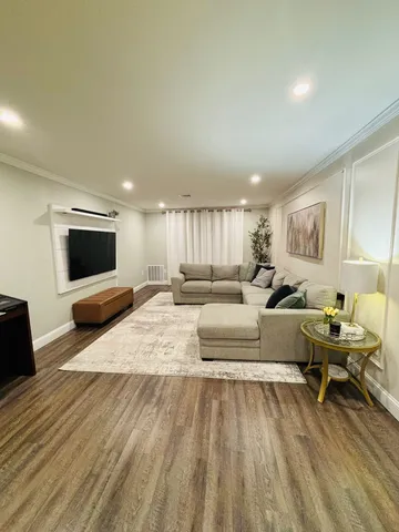 $379,900 | 5 Blackstone Drive, Unit 7, Nashua, NH 03063