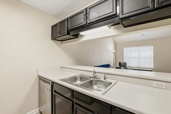 $149,900 | 2738 West Tharpe Street, Unit 2106, Tallahassee, FL 32303