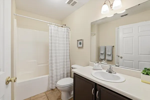 $149,900 | 2738 West Tharpe Street, Unit 2106, Tallahassee, FL 32303