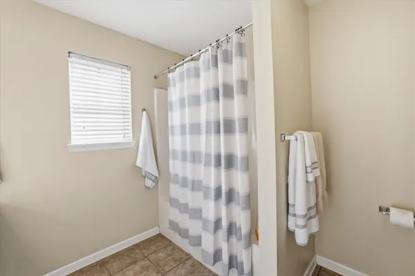 $149,900 | 2738 West Tharpe Street, Unit 2106, Tallahassee, FL 32303