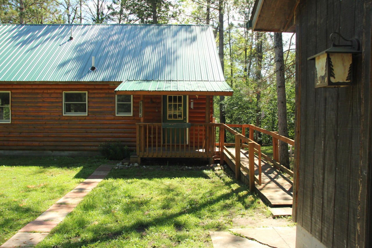 9252 Twin Bridge Road Grayling, MI 49738 - Photo 5 of 31 Gallery Image 5