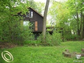3250 Lexington Road Waterford, MI 48328 - Photo 3 of 4 3250 Lexington 3.jpg