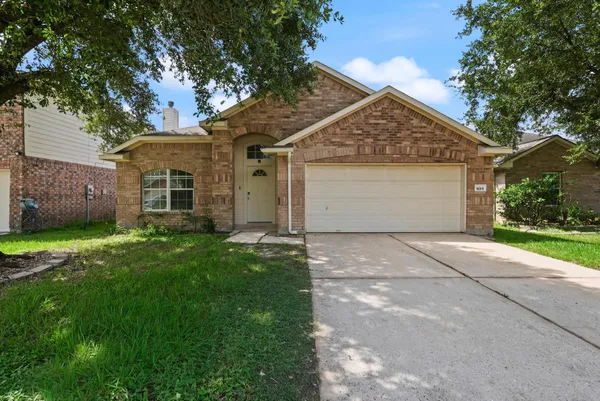 $2,495 | 5015 Bridgecrossing Court, Spring, TX 77379