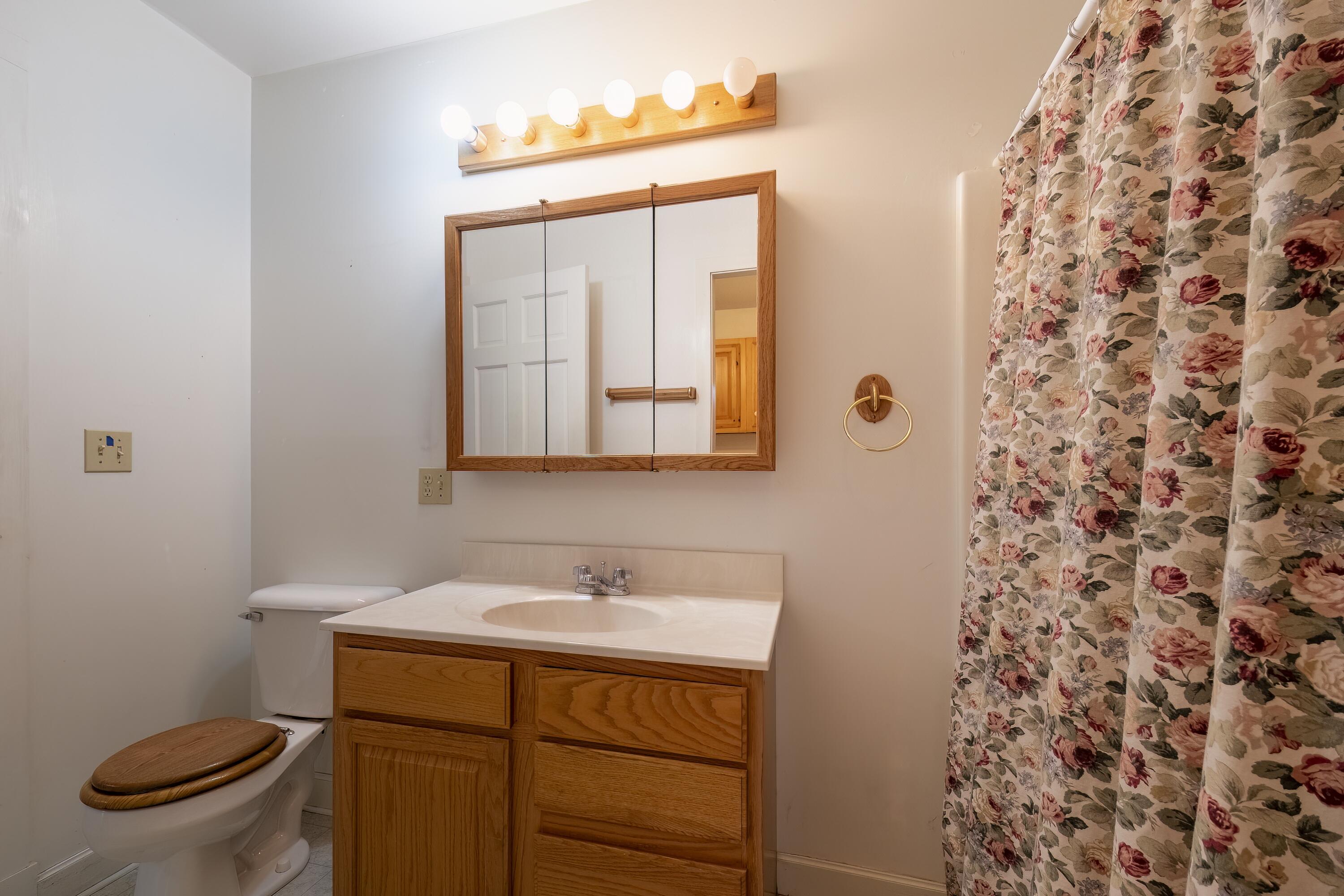 52 Branch Road Damariscotta, ME 04543 - Photo 32 of 53 20230104_52_Branch_5966