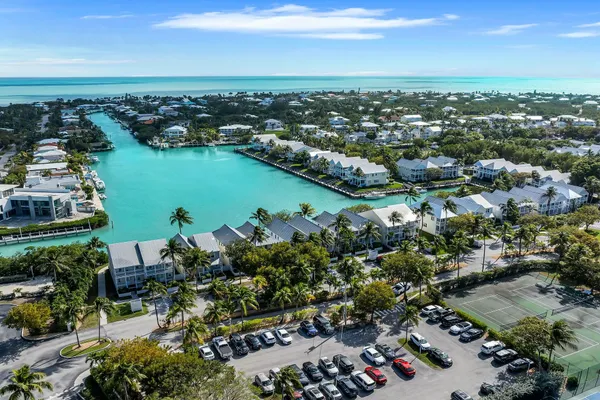 $1,010,000 | 7084 Hawks Cay Boulevard, Marathon, FL 33050