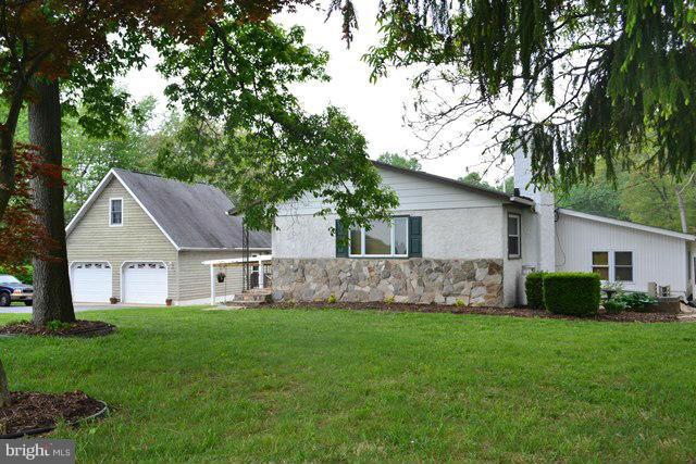 2714 Bird View Road Westminster, MD 21157 - Photo 1 of 18 Exterior (Front)