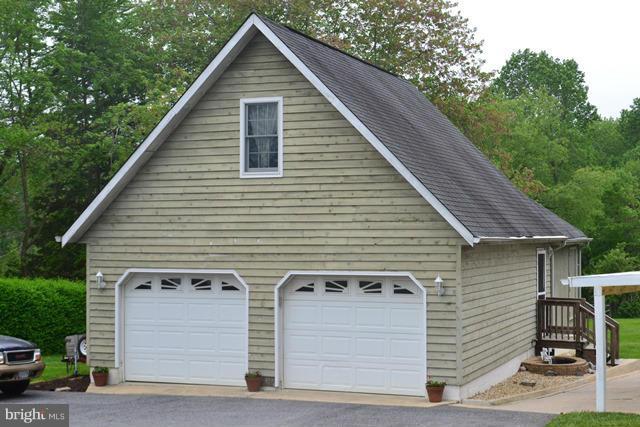 2714 Bird View Road Westminster, MD 21157 - Photo 2 of 18 Exterior (General)