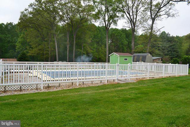 2714 Bird View Road Westminster, MD 21157 - Photo 5 of 18 Exterior (Rear)