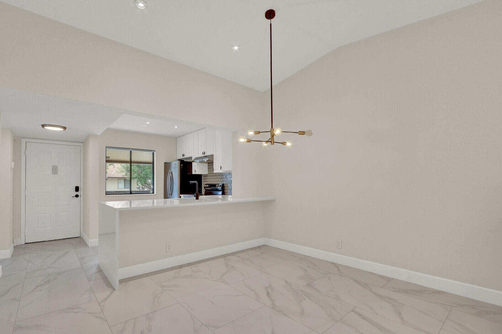 21938 Remsen Terrace, Unit 203 Boca Raton, FL 33433 - Photo 11 of 29 Dining Area