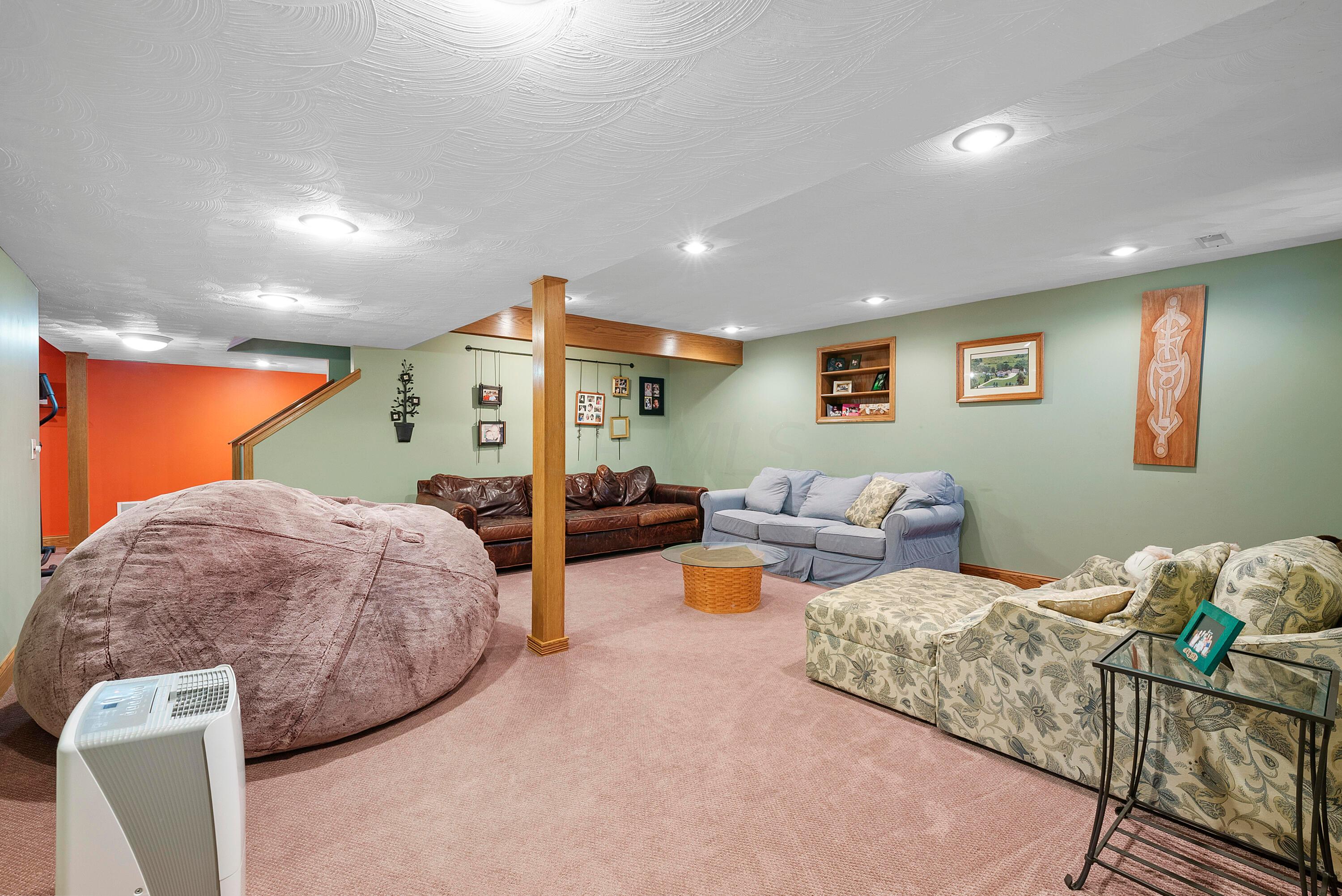 3160 Ross Road Sunbury, OH 43074 - Photo 50 of 64 44
