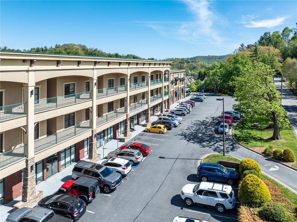 148 Highway 105 Extension, Unit 303 Boone, NC 28607 - Photo 42 of 45