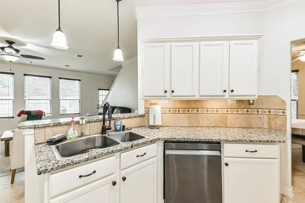 $2,397 | 22538 Goss Spring Court, Spring, TX 77373