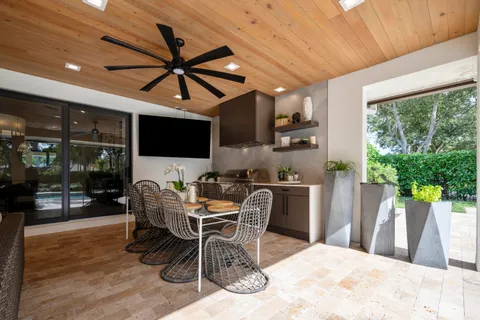 $5,495,000 | 2350 Windsor Circle, Boca Raton, FL 33431