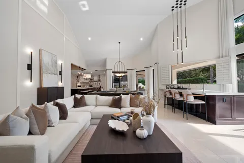 $5,495,000 | 2350 Windsor Circle, Boca Raton, FL 33431