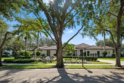 $5,495,000 | 2350 Windsor Circle, Boca Raton, FL 33431